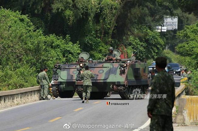 再不担心翻车了！台军被曝动用地铁载运军车和士兵