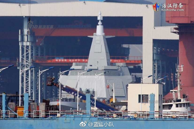 还差啥没装?我055万吨大驱二号舰曝光节后新照