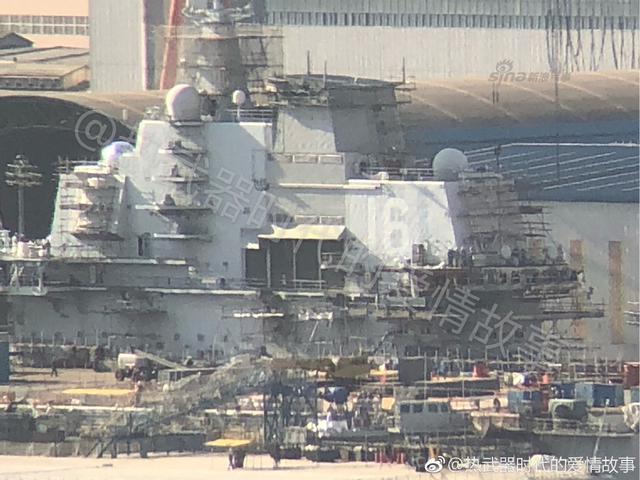 抢在阅舰式前归队！中国海军辽宁舰改造完毕今日出海