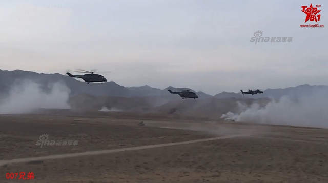 铁翼飞旋守卫天山!我新疆陆航直8G直升机超低空飞行