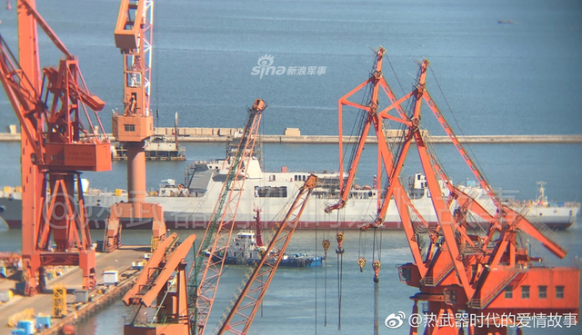 进度喜人！我大连造船厂055驱逐舰已装相控阵雷达