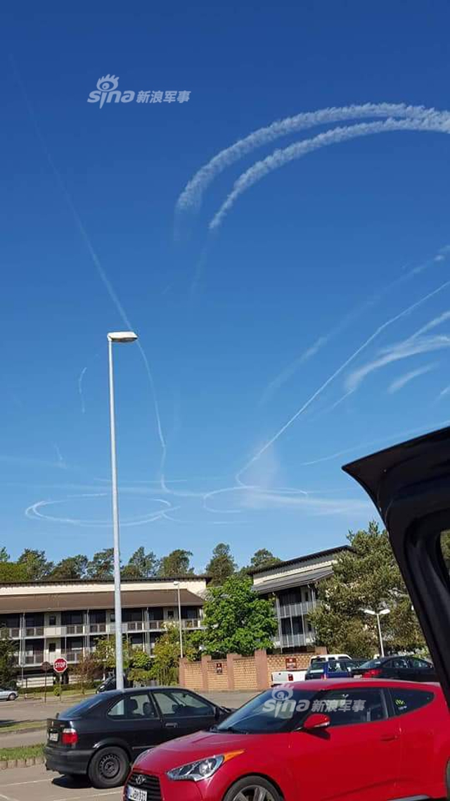 美军在德国上空画不可描述之物