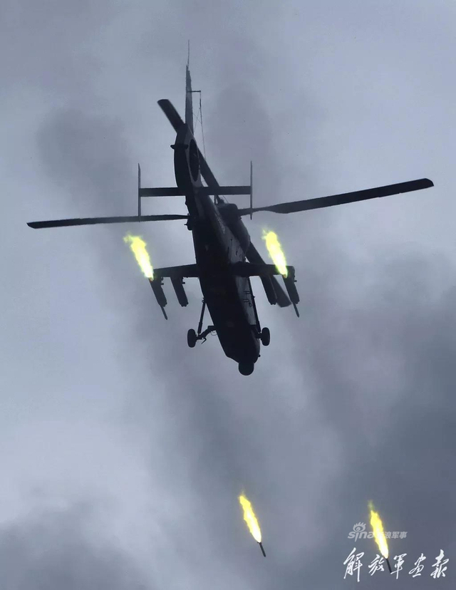 跟毛子切磋！回顾东方军演我军99坦克抖出冷战范