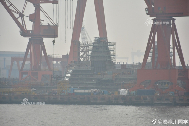 还差啥没装?我055万吨大驱二号舰曝光节后新照