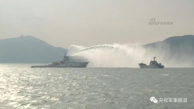 个小作用大！我南海舰队056护卫舰珠江口演练救援