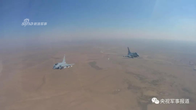 国产最强战队！中国空军歼20歼10C歼16三机同框