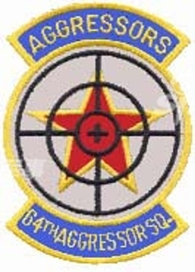 模拟我军歼20？美军假想敌部队F16战机换隐身涂装