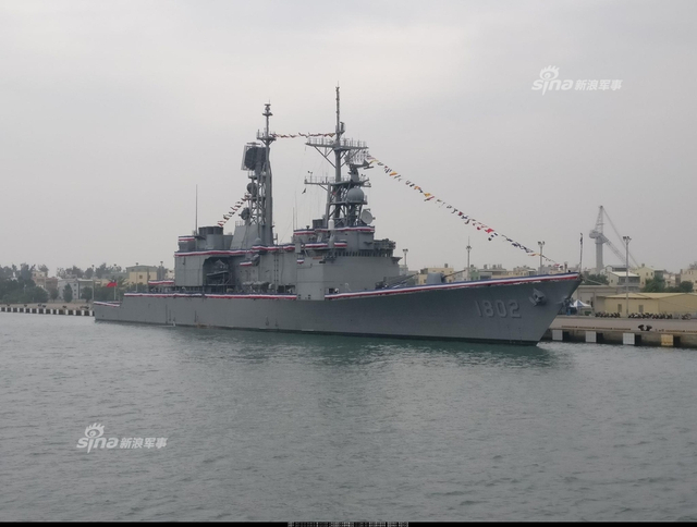 跟我军玩避战保船？台购美军二手舰竟把军港当深闺