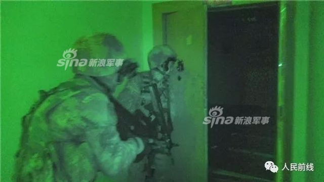 我军特种兵决战3天3夜:配夜视设备酷炫似大片