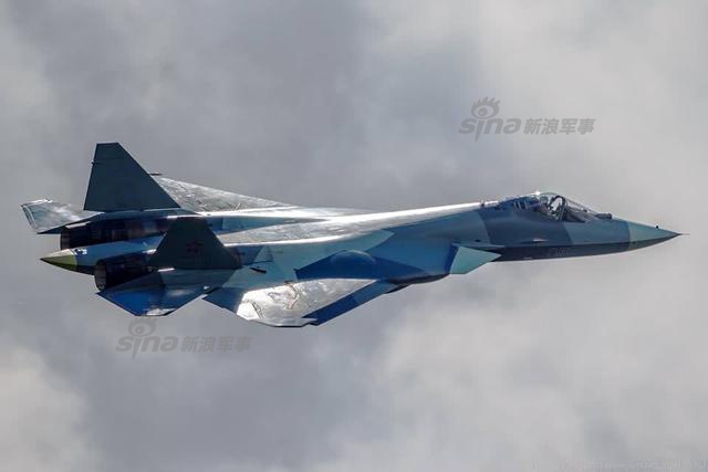 我军歼20何时实战？俄军急派数架苏57赴叙对抗F22