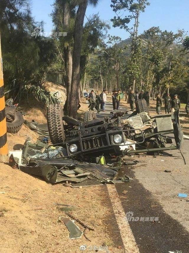 台军士兵干爆悍马车战力太强
