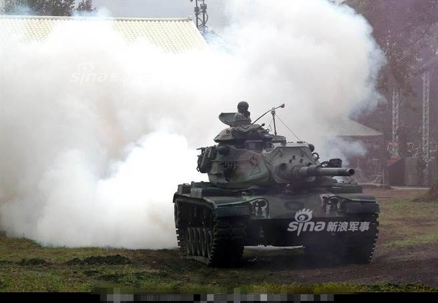 提醒我军该绕岛了!蔡英文视察岛内南部台军防空营