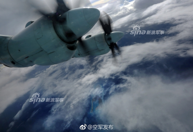 东海南海常见它!中国运9E运输机模型亮相新加坡