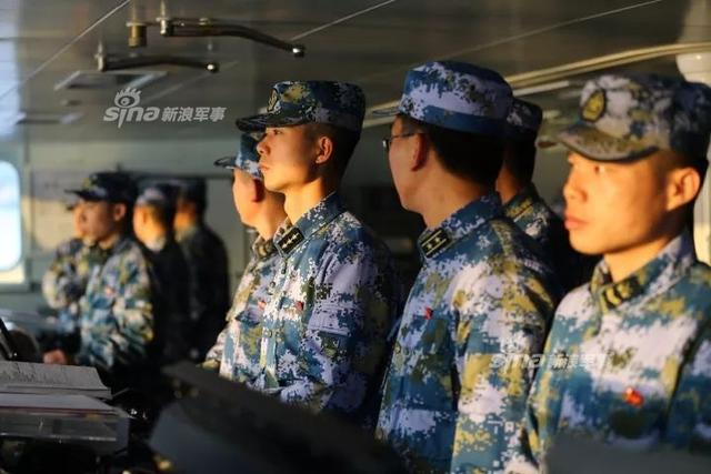我军三大舰队齐练超低空反导