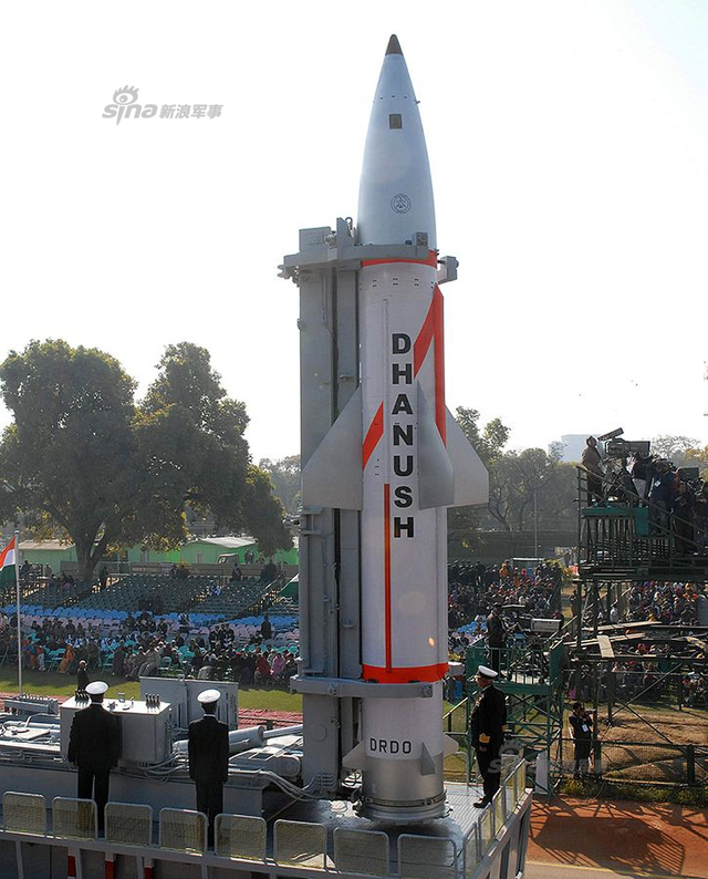 威慑中国印度洋舰队？印度竟出动神秘舰载弹道导弹