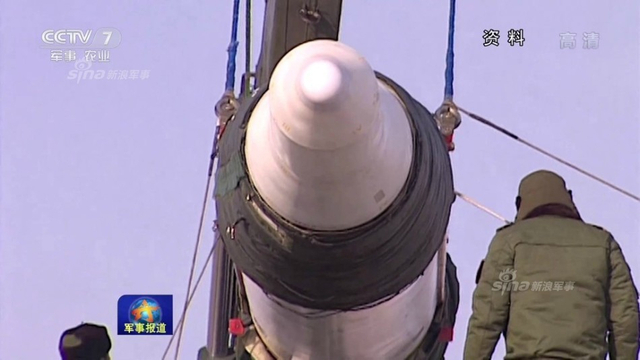 大自然又来鬼斧神工？疑中国陆基中段反导弹拦截尾迹