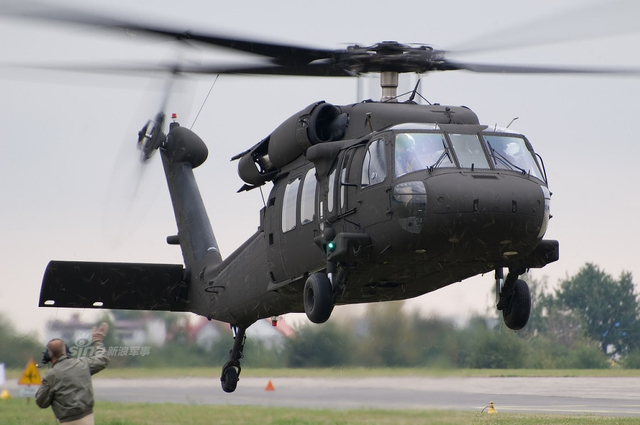 台军演练突袭解放军指挥部 姿势销魂满满日式风