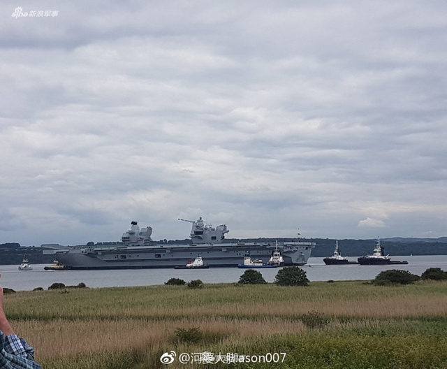 中国航母也要加把劲！英国女王号航母首次试航