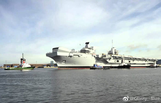 中国航母也要加把劲！英国女王号航母首次试航