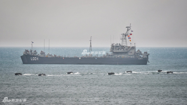 台军军演模拟解放军攻台 蔡大小姐乘车逃跑喽！