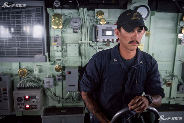 想闹七七事变？1名美军在南海失踪 美舰却进中建岛