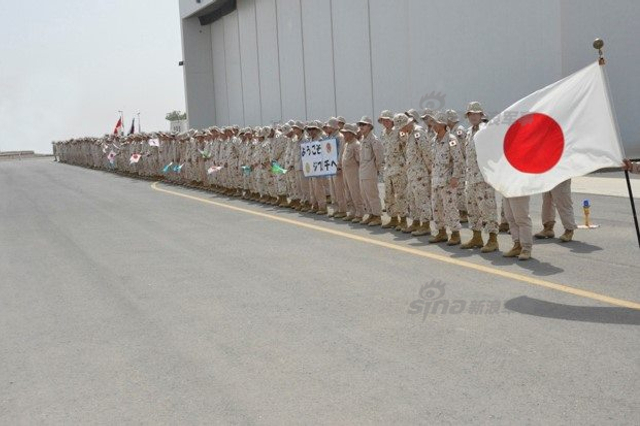 派蛙人，派飞机！日本想在吉布提对解放军干什么