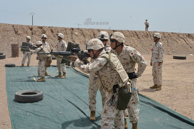 派蛙人，派飞机！日本想在吉布提对解放军干什么