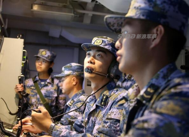 中国海军174编队在北大西洋 过气网红依然很漂亮