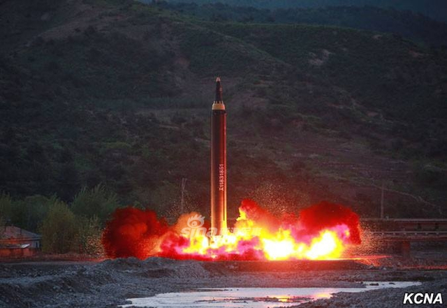 朝鲜导弹第3次穿越日本上空 或为火星12全射程测试