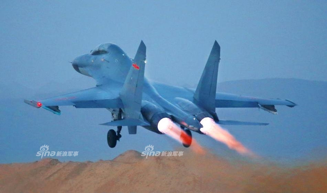 这歼8模拟谁？中巴空军联合对抗演练开始