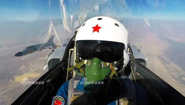 这歼8模拟谁？中巴空军联合对抗演练开始