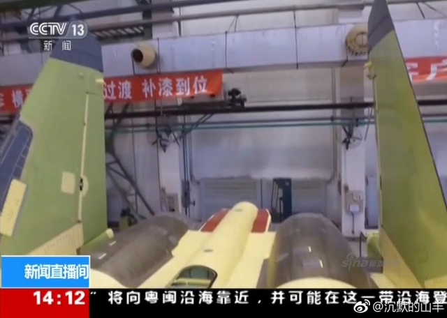 歼11B怎么还在生产?央视播出中国重战机组装线