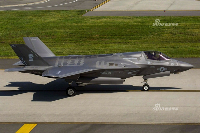 中国周边秀武力？美军公开驻日本基地F35B出动猛图