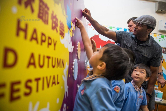 美舰擅入中国西沙领海挑衅 中国歼11B紧急升空应对