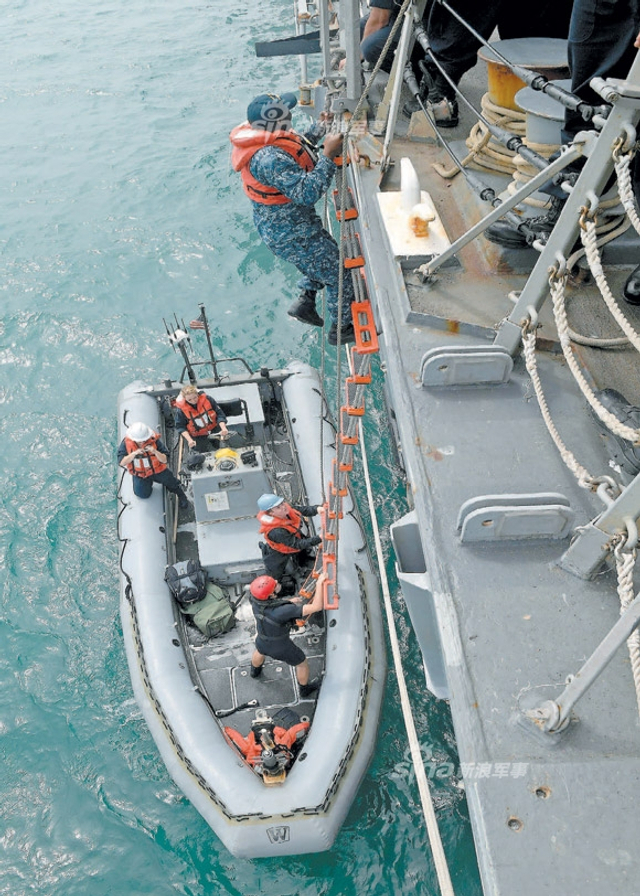 美舰擅入中国西沙领海挑衅 中国歼11B紧急升空应对