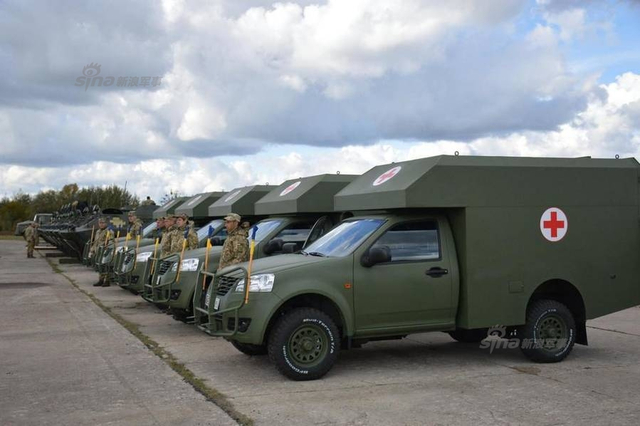 乌克兰接收新武器堪比阅兵