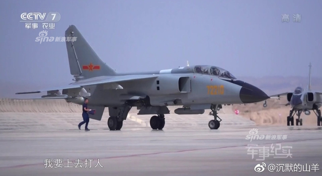 2架歼11B与歼7外贸型打成平手！中国和巴铁攻防演练