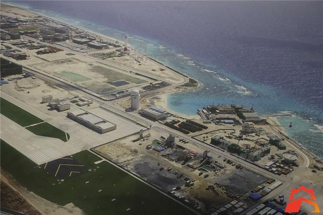 美称中国大幅扩建永暑礁军事设施 现11万平米新建筑
