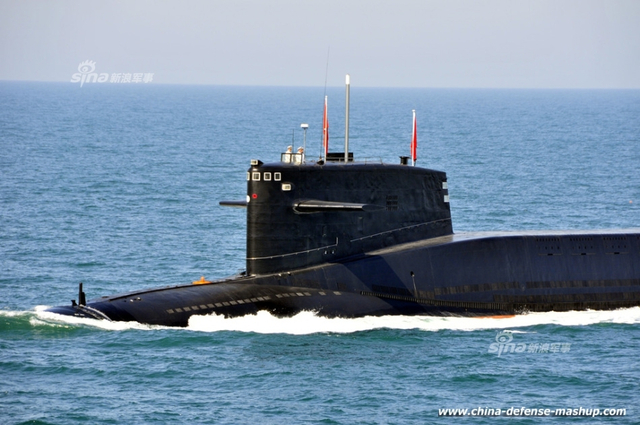 20年唯一核反击!092战略核潜艇导弹齐射CG想象图