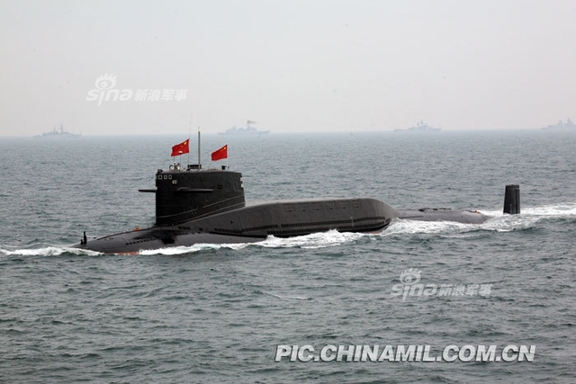 20年唯一核反击!092战略核潜艇导弹齐射CG想象图