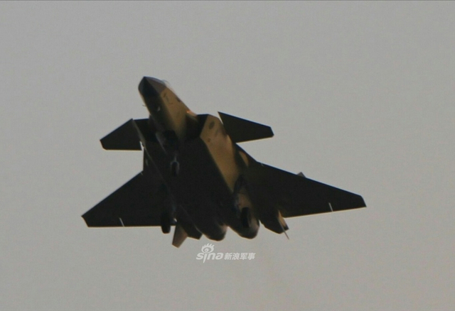 龙的生日！震撼世界的歼-20战斗机如今7岁了