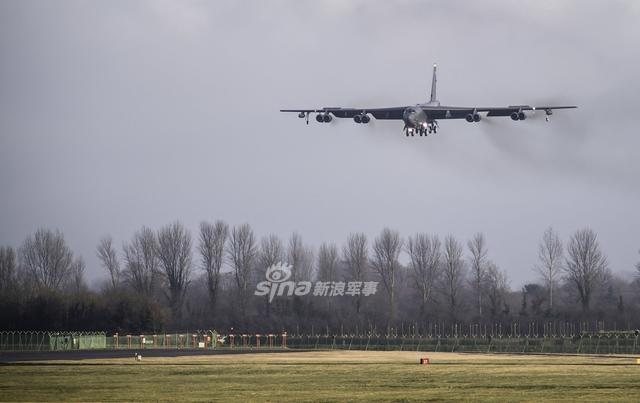 中国现在仍没有能与它抗衡的机型 美国B52部署欧洲