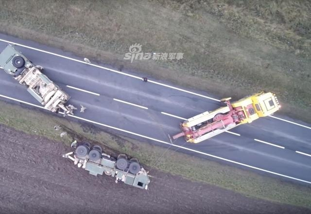 美军进入波兰水土不服？多辆军车瘫痪路旁无法动弹