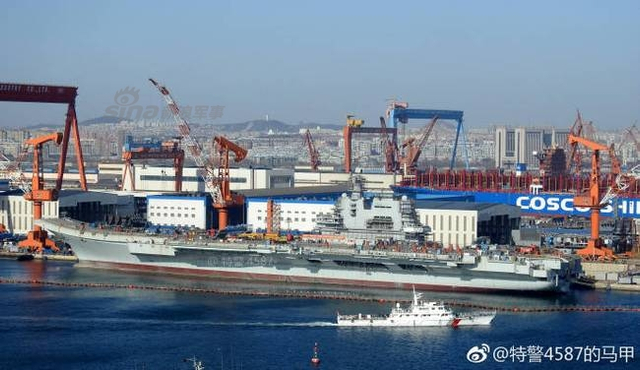 一天一汇报！我国产002型航母舰岛很多手架都拆掉了