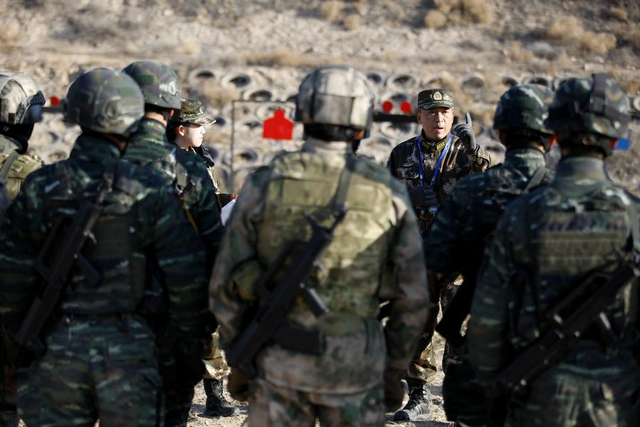 直击中俄合作2017联合反恐演训 俄军玩起中国武器