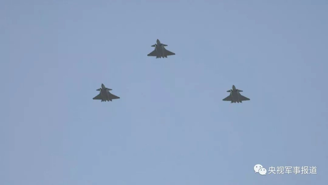 制胜空天 ！我军歼20、歼16、歼10C飞遍祖国天南海北