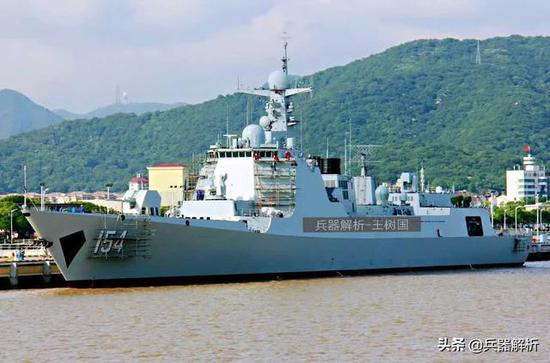 （052D驱逐舰）