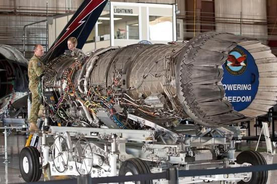 F135发动机