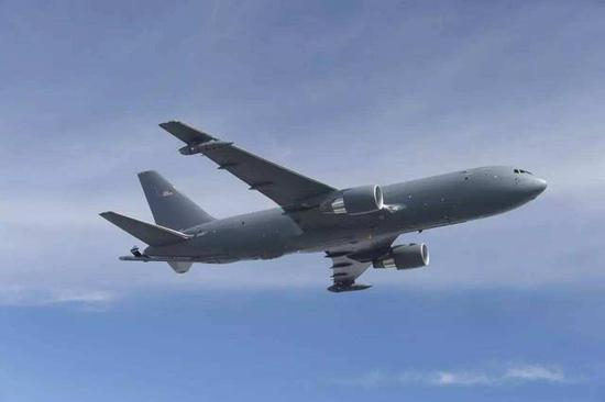 KC46加油机