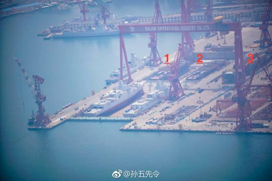 图中3号舰暂无法确认是否加长版052D。感谢照片作者@孙五先令